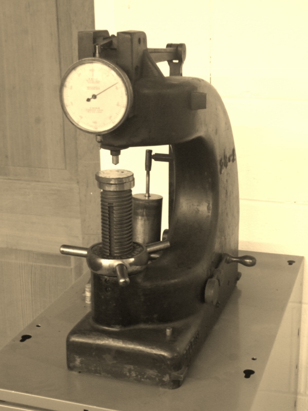 old-wilson-tester-004-600x800-.jpg